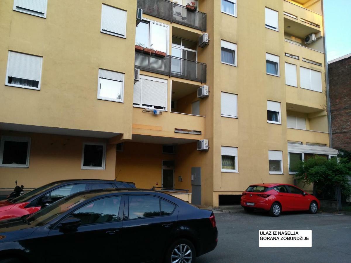 Time Keeper - Self Check In Apartment Osijek Bagian luar foto